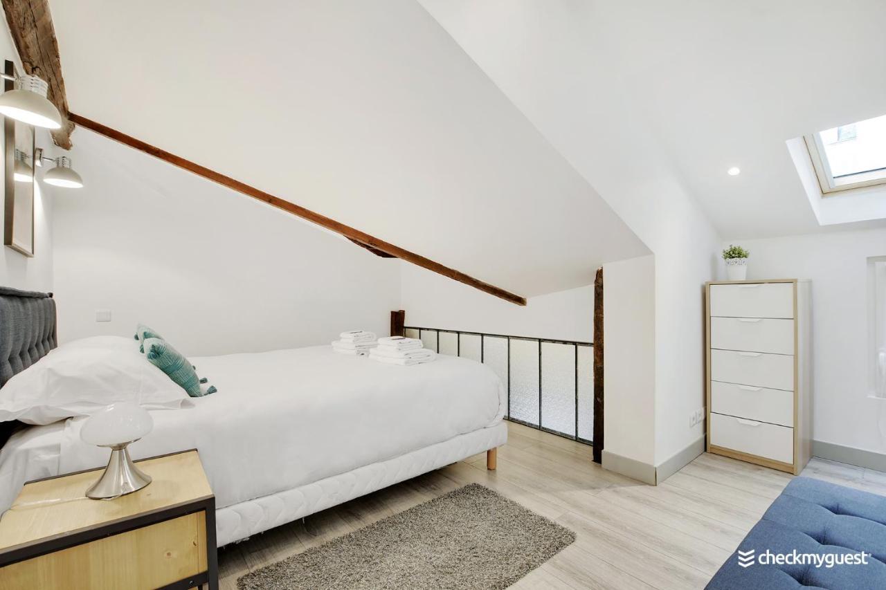 Apartment Cmg - Place De Le Republique / Meslay Paris