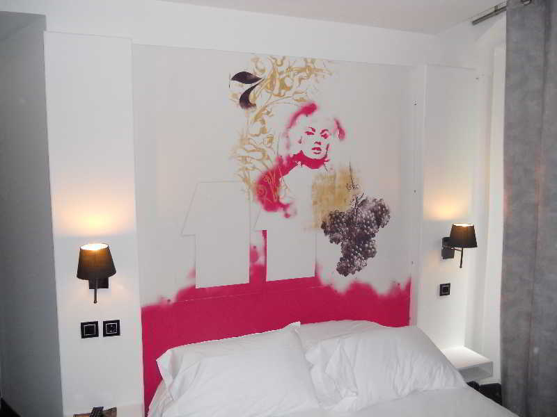 Des Arts-bastille 3* Paris