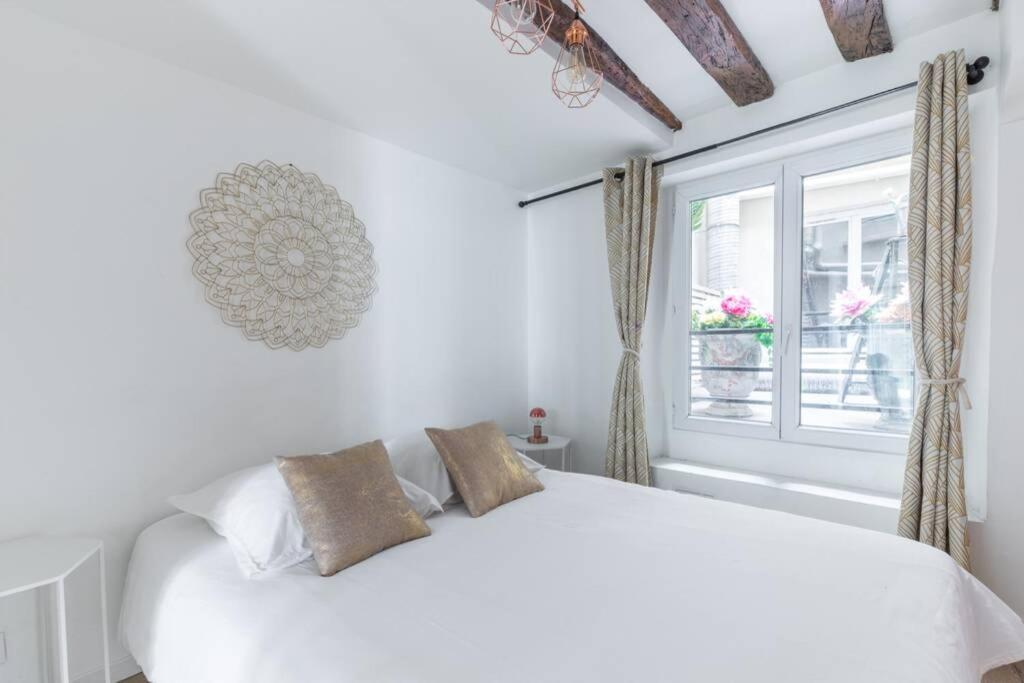 Grands Boulevards - 12 - Appartement