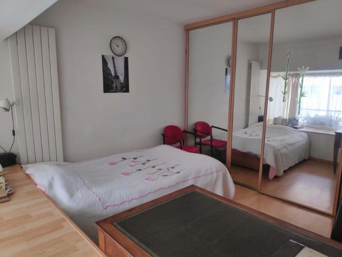 Seine Front / Lib. F.mitterrand Apartment Paris
