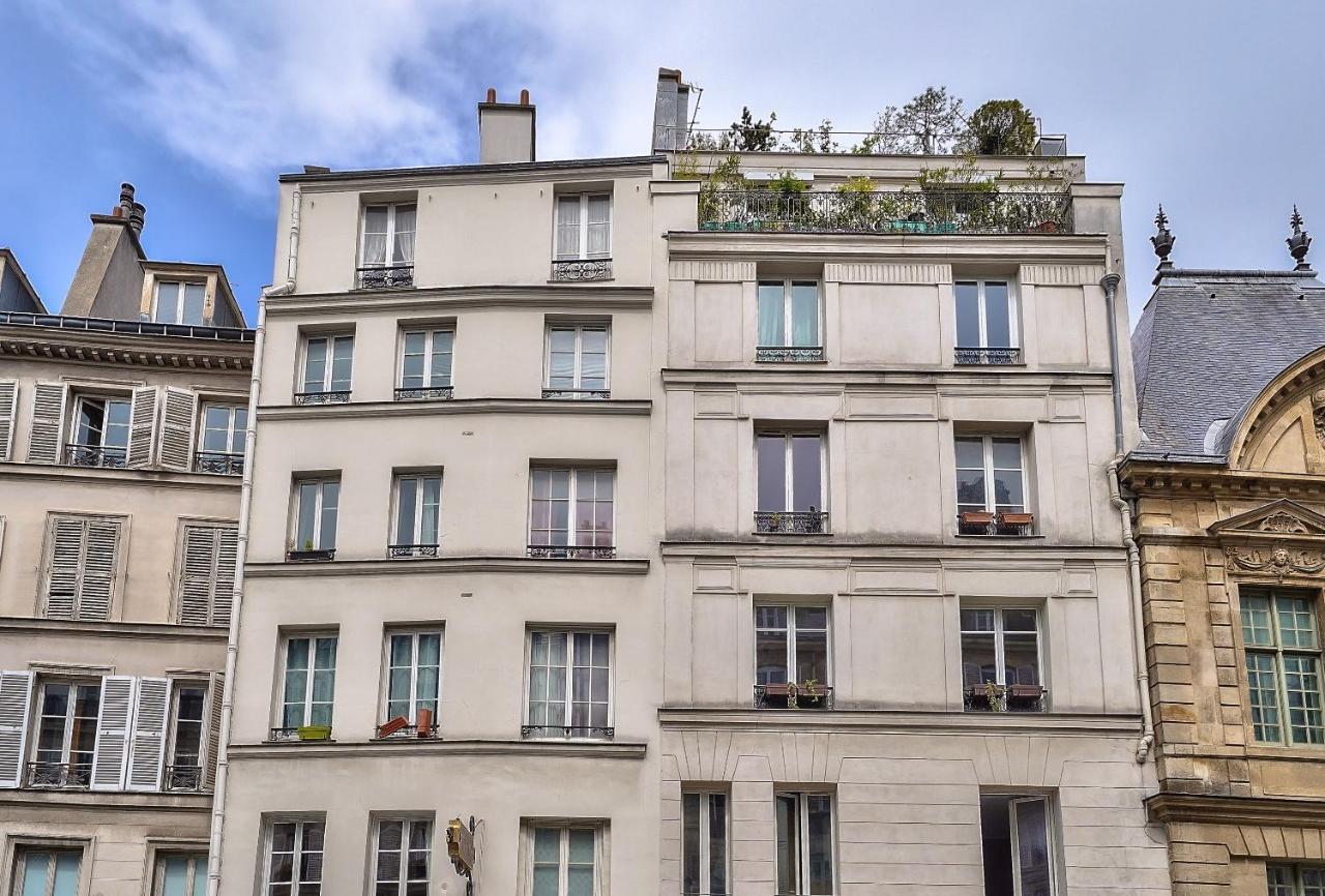 The Perfect Parisian 2 Bdrs Flat At Le Marais Apartment *