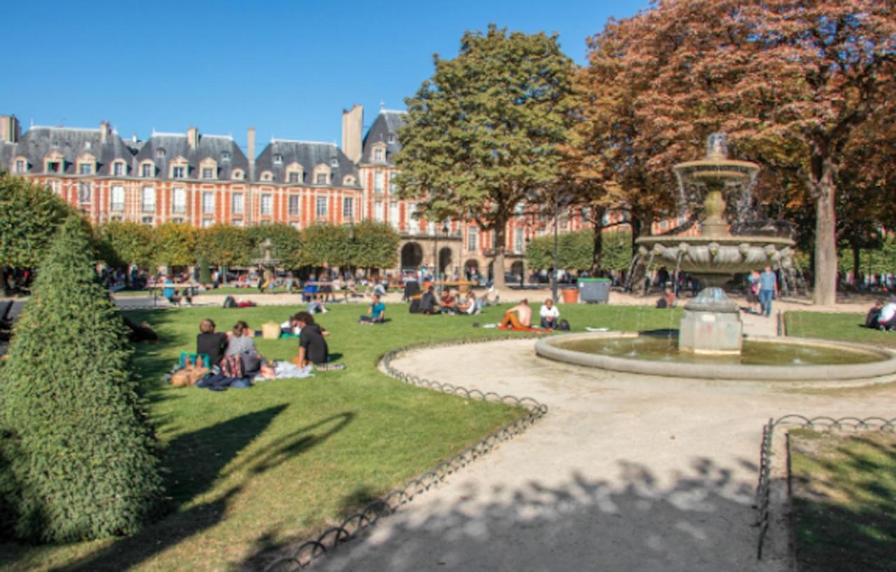 The Perfect Parisian 2 Bdrs Flat At Le Marais Apartment Paris