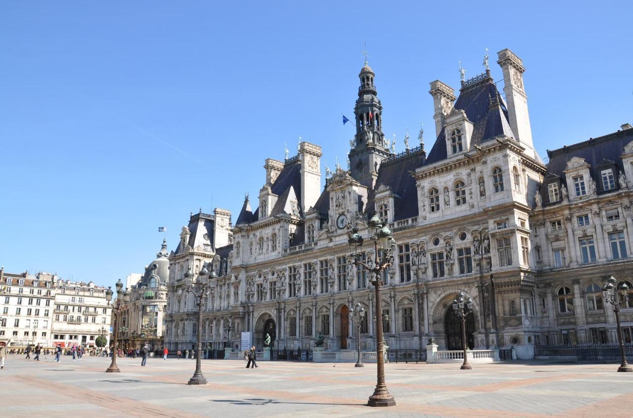 Apartment The Perfect Parisian 2 Bdrs Flat At Le Marais Paris