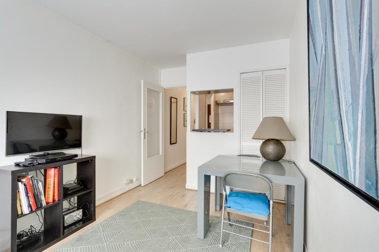 Apartment Id 326 Batignolles/ Rue Saussure - Xvii° Paris