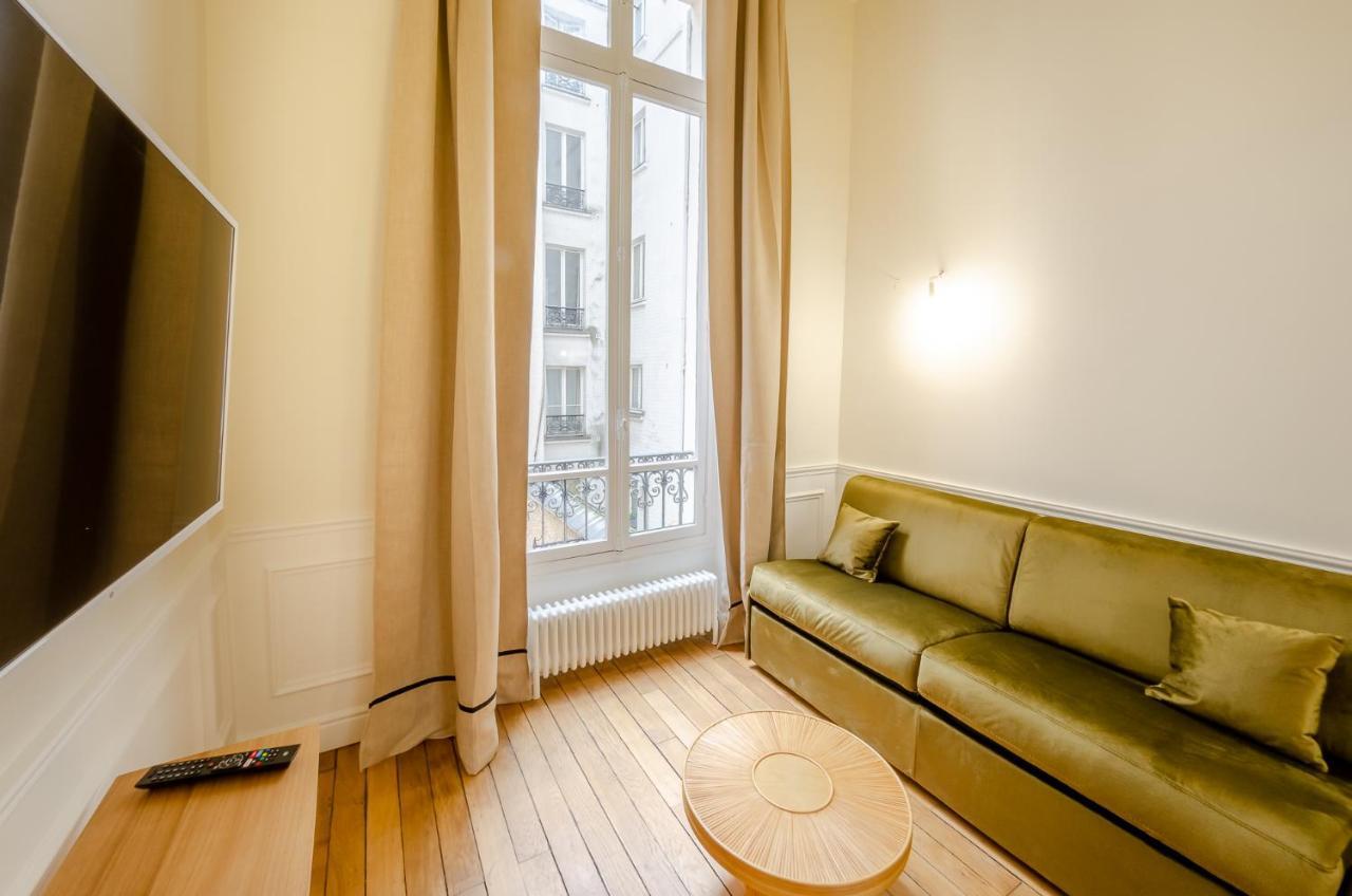 De Standing 1 - Tour Eiffel/invalides Apartment *