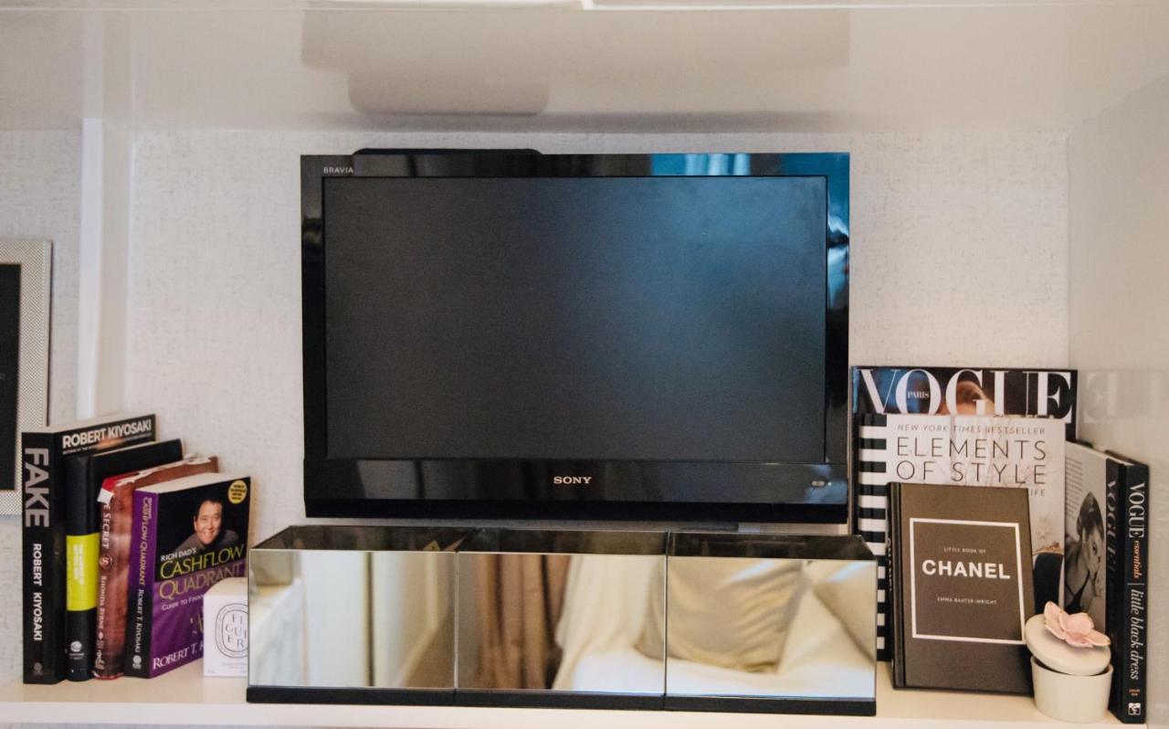 Fully Equipped In The Heart Of - Area Champs Elysees Paris