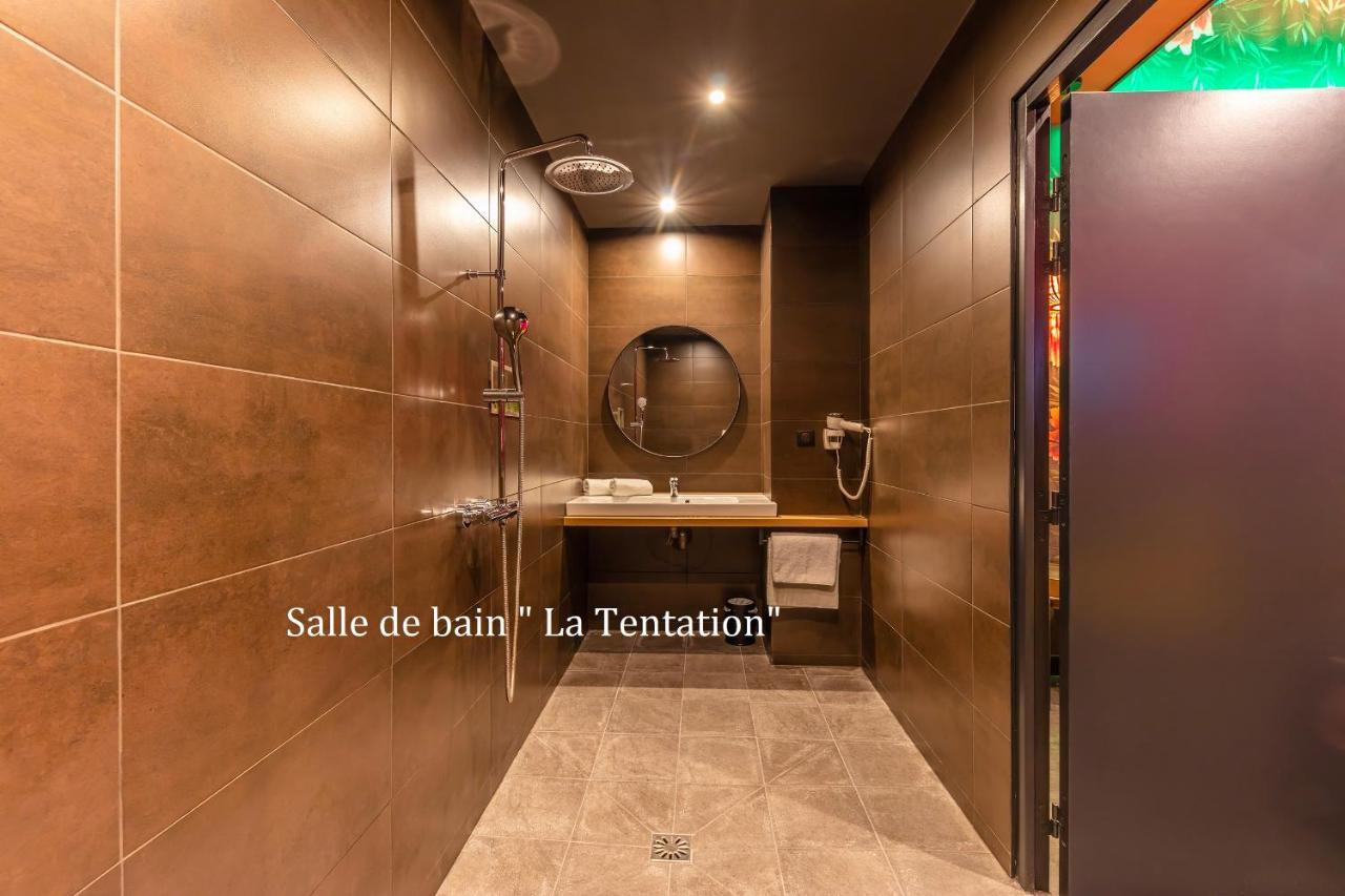 Avec Nuit Insolite Au Dandy Et Jacuzzi Privatise (adults Only) Love hotel *