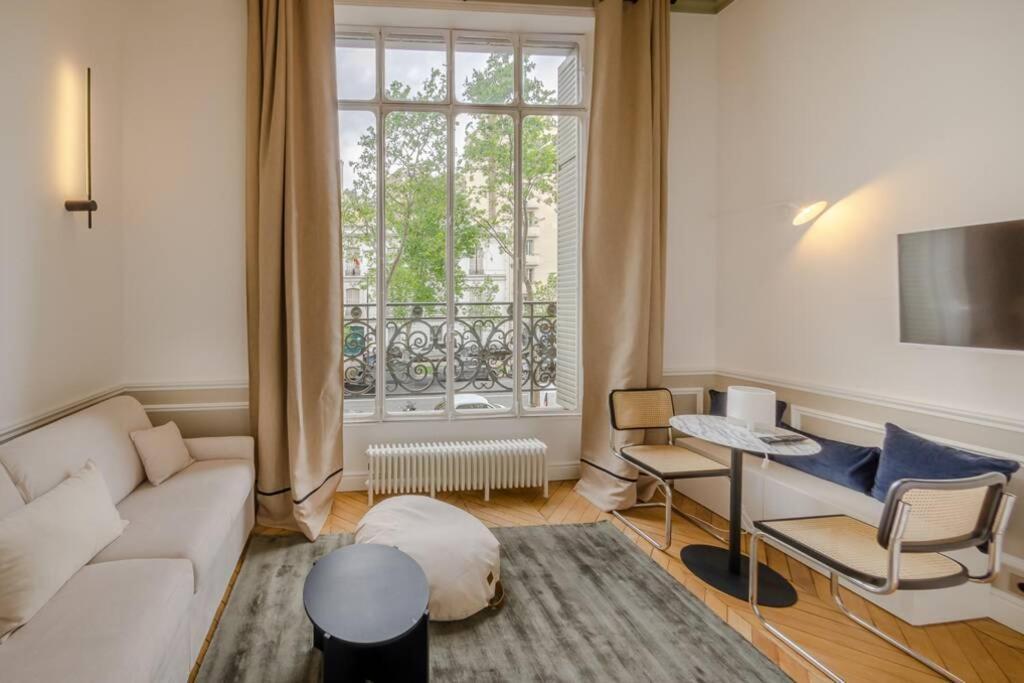 De Standing 3 - Tour Eiffel/invalides Appartement