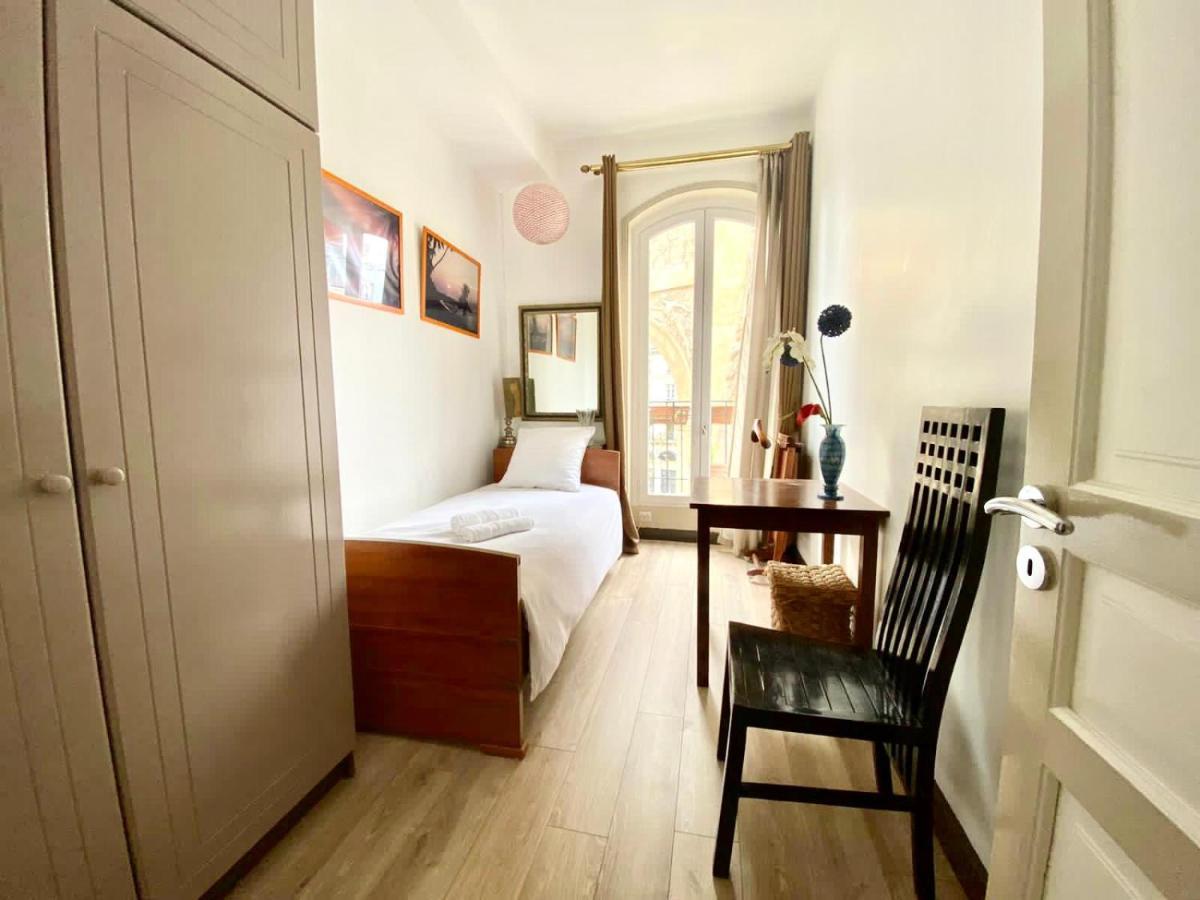 Romantic In Apartment Paris