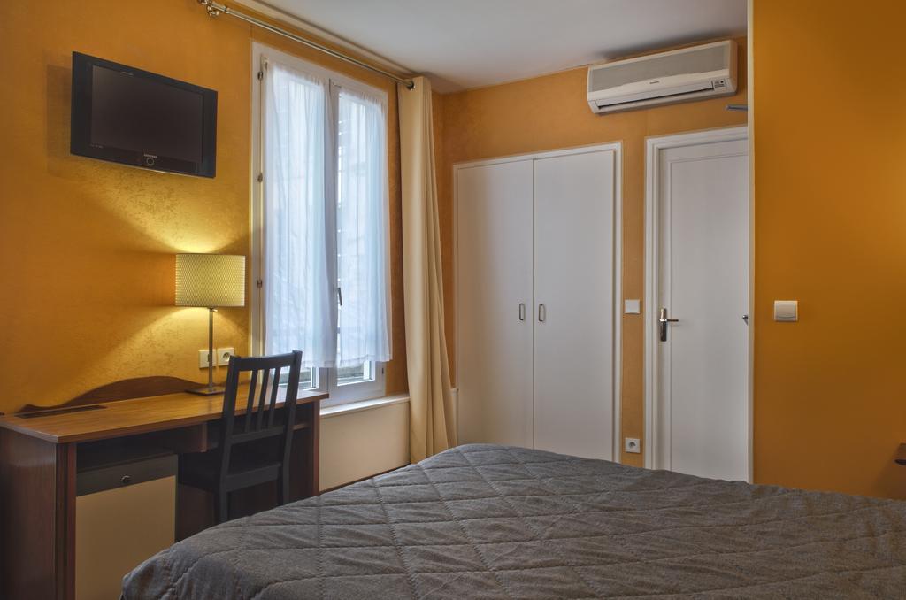 Hotel Du Commerce 3*