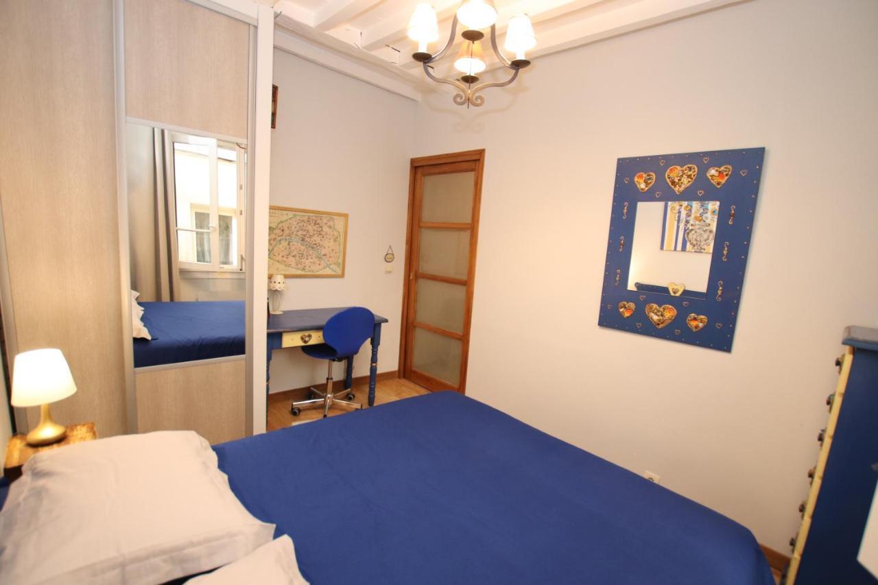 Appartement Victoires Near Louvre Paris
