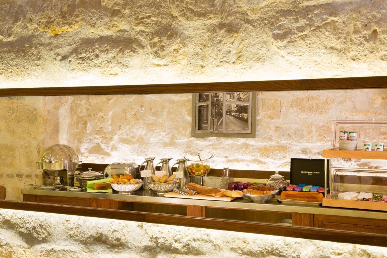 Le Relais Saint Honoré Hotel