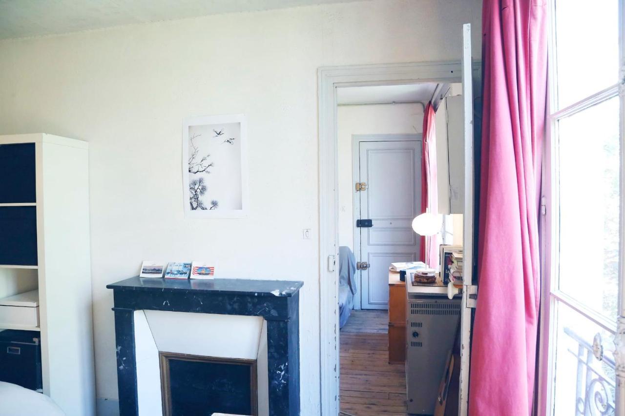 Charming Bright Near Montmartre * Paris