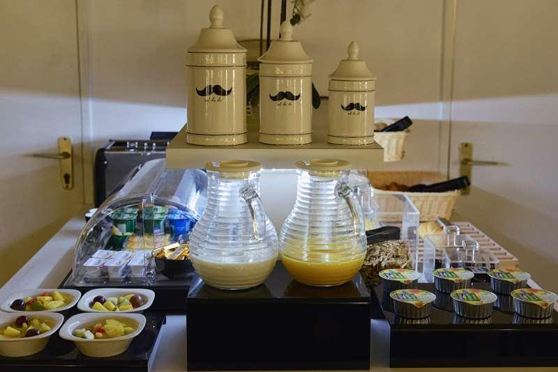 De La Gaîté Hotel Paris