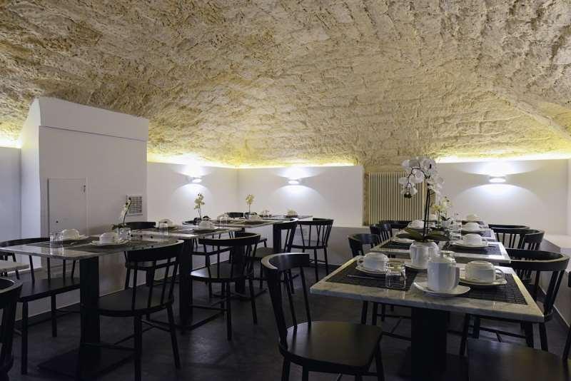 Hotel De La Gaîté Paris