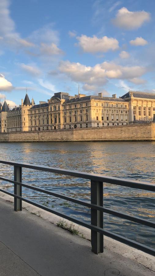 Au Coeur Des Arts Et Metiers Hotel Paris