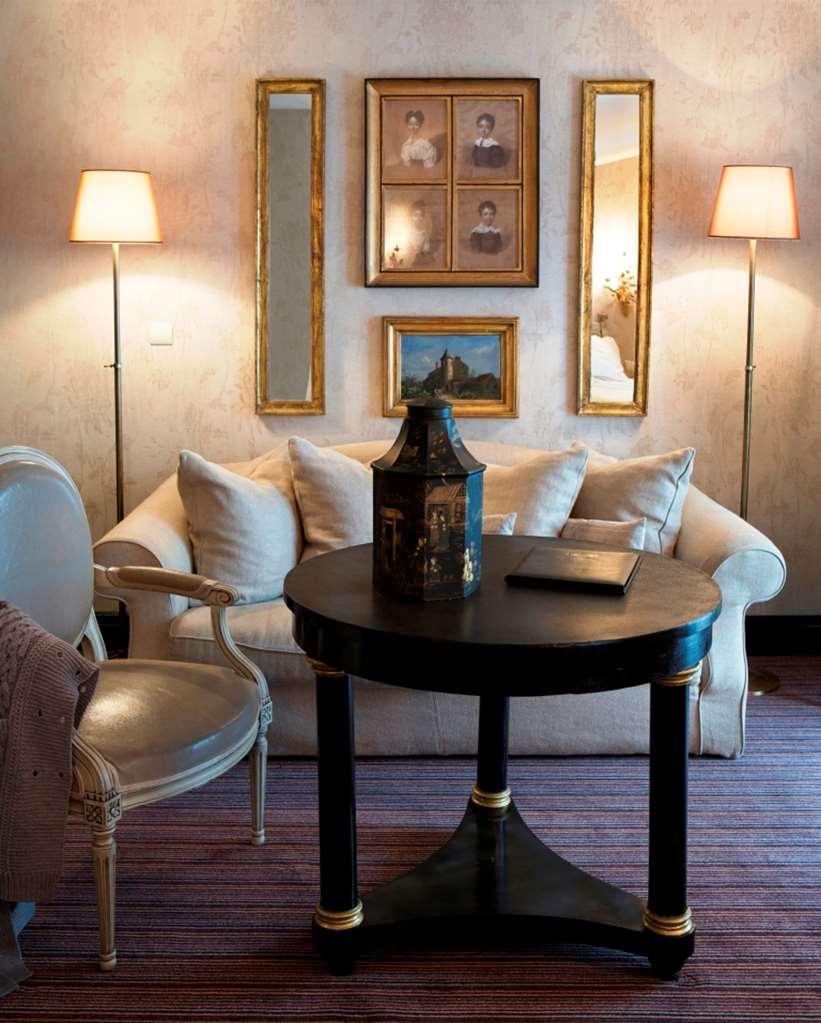 Chateaubriand Paris