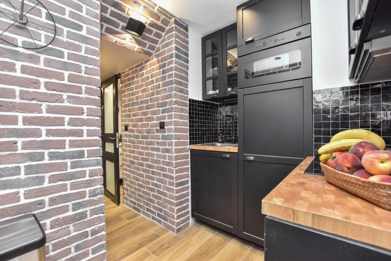Apartamento Cmg Nazareth / Republique