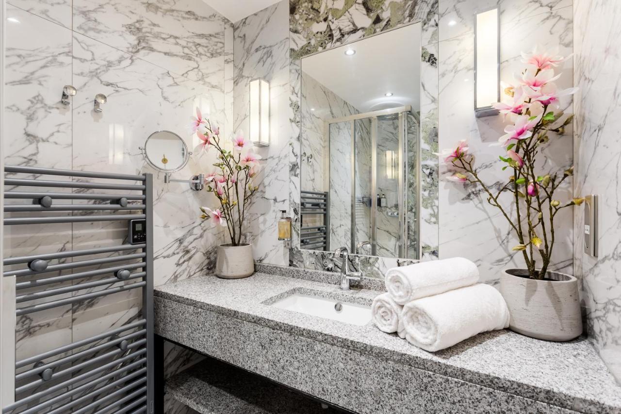 Merveil - Luxury -champs Elysees- Ponthieu I * Paris