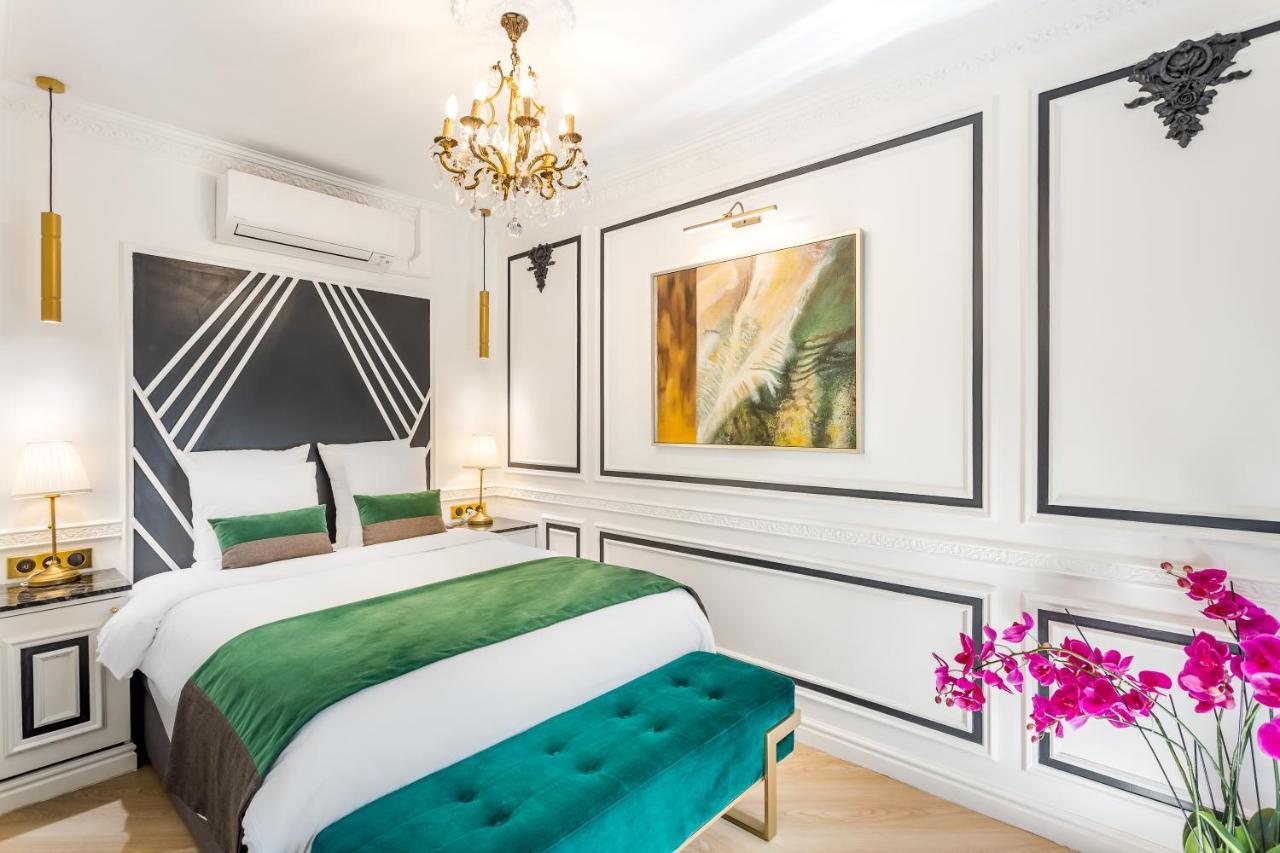 Merveil - Luxury -champs Elysees- Ponthieu I Paris