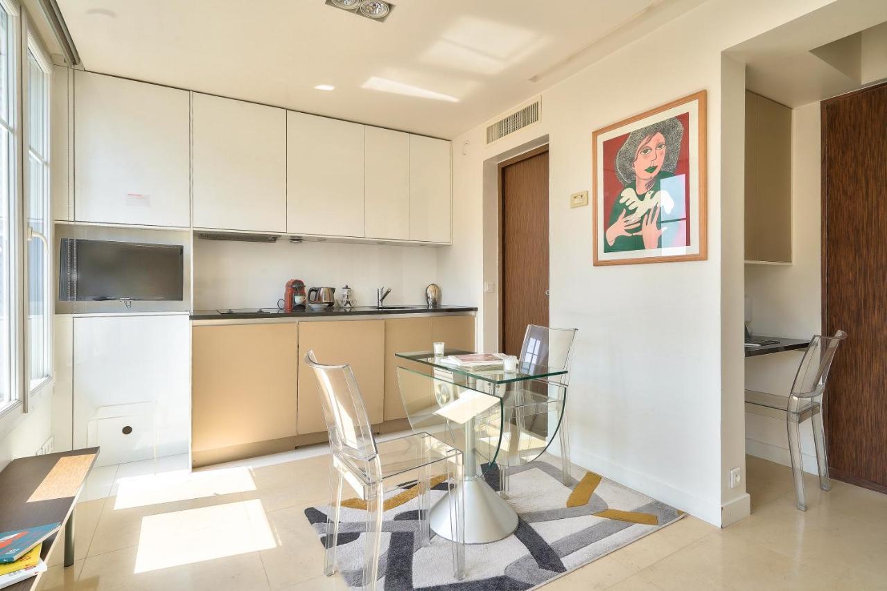 Designed With Ac-terrasse Vue Tour Eiffel Apartamento Paris