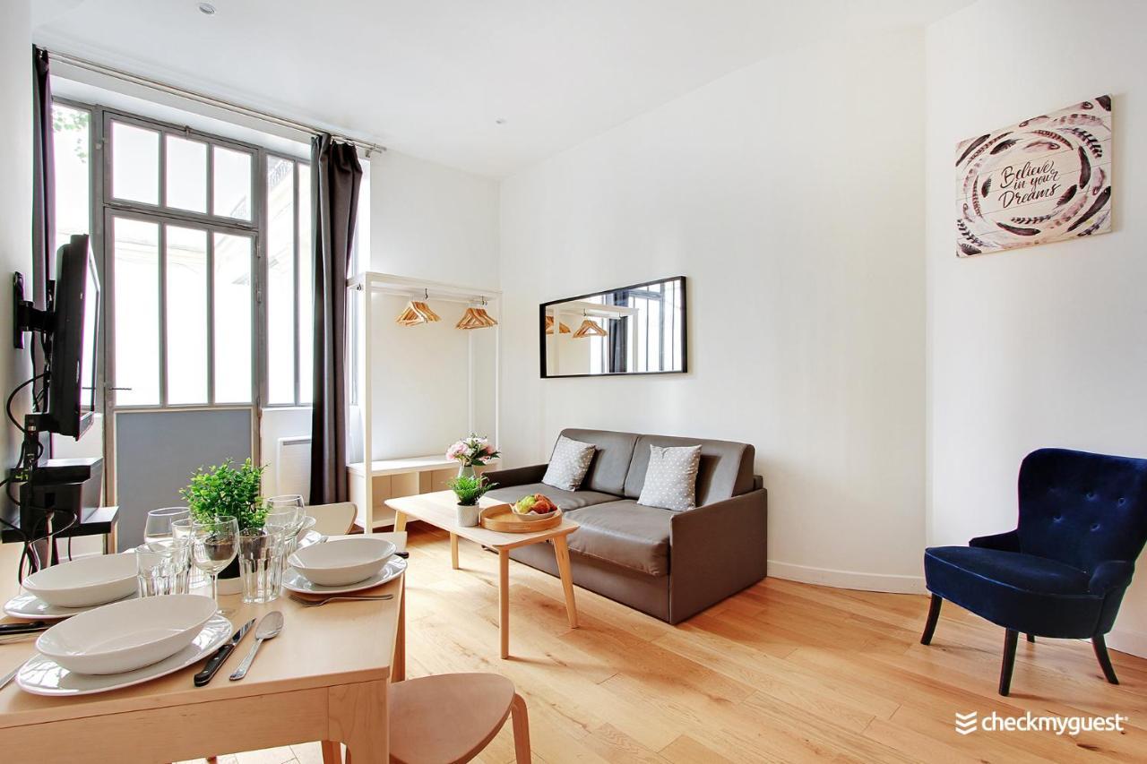 Cmg Place De La Republique / Magenta Apartment