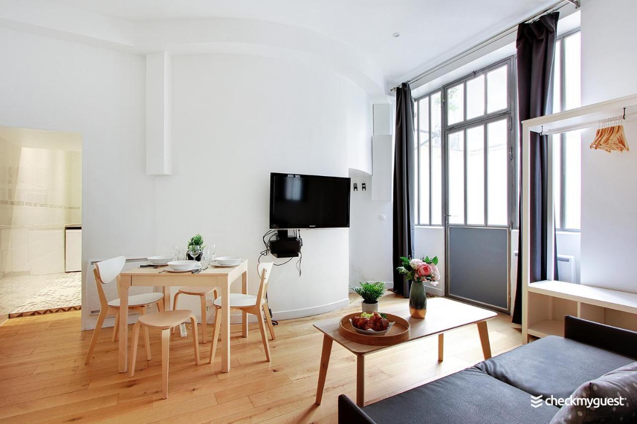 Cmg Place De La Republique / Magenta Apartment