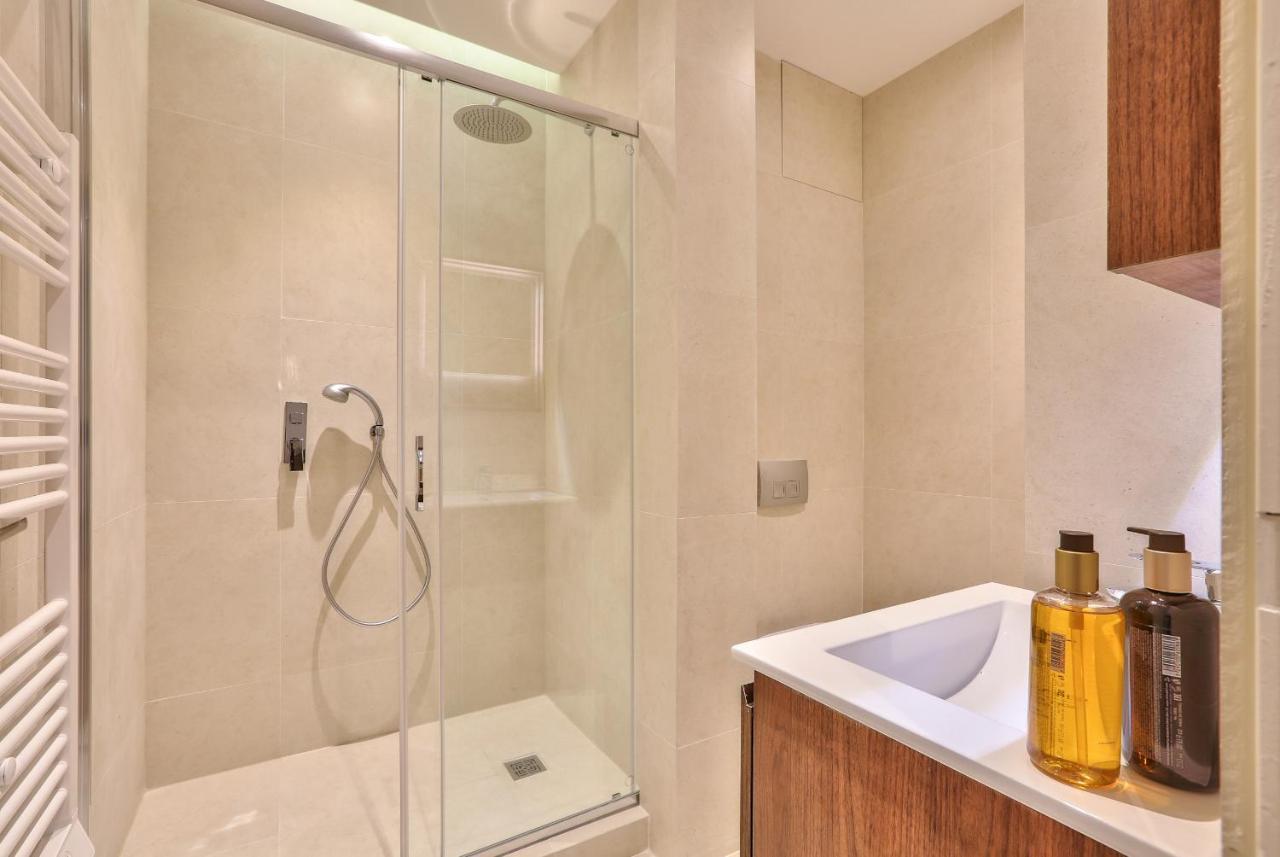 119 - Urban Spacious Sebastopol Appartement *
