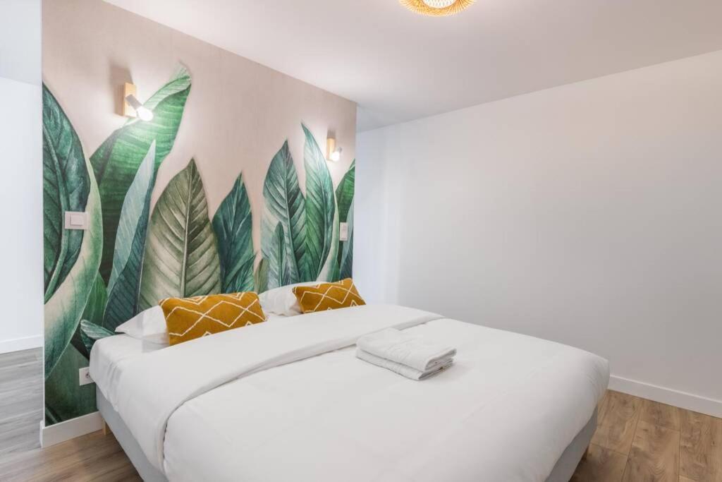 Hsh Sentier-reaumur Iii Beautiful 6p-2br Apartamento Paris