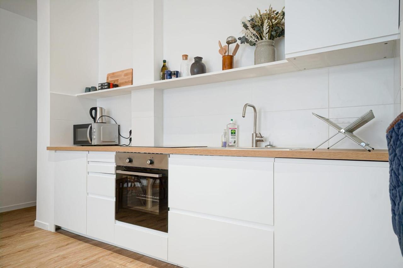 Spacious Appt Close To Place Monge *
