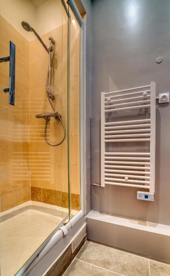 A Detruire 10 - Ne Pas Utiliser Appartement Paris
