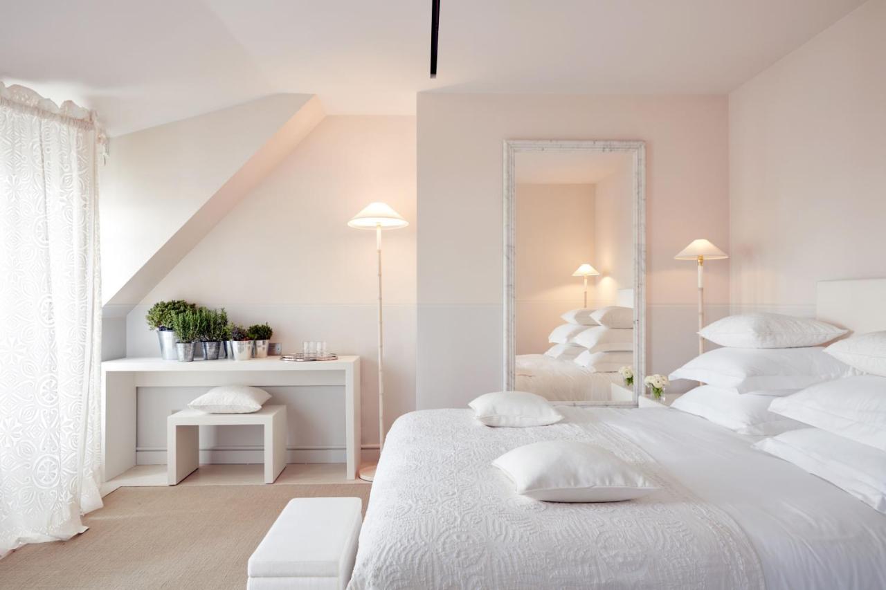Hotel Monsieur George & - Champs-elysees 5*
