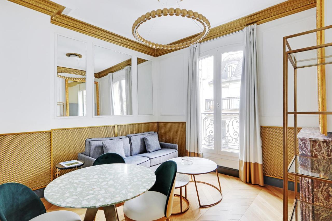 Pick A Flat'S Apartements In Champs Elysees - Rue Du Colisee Apartment *