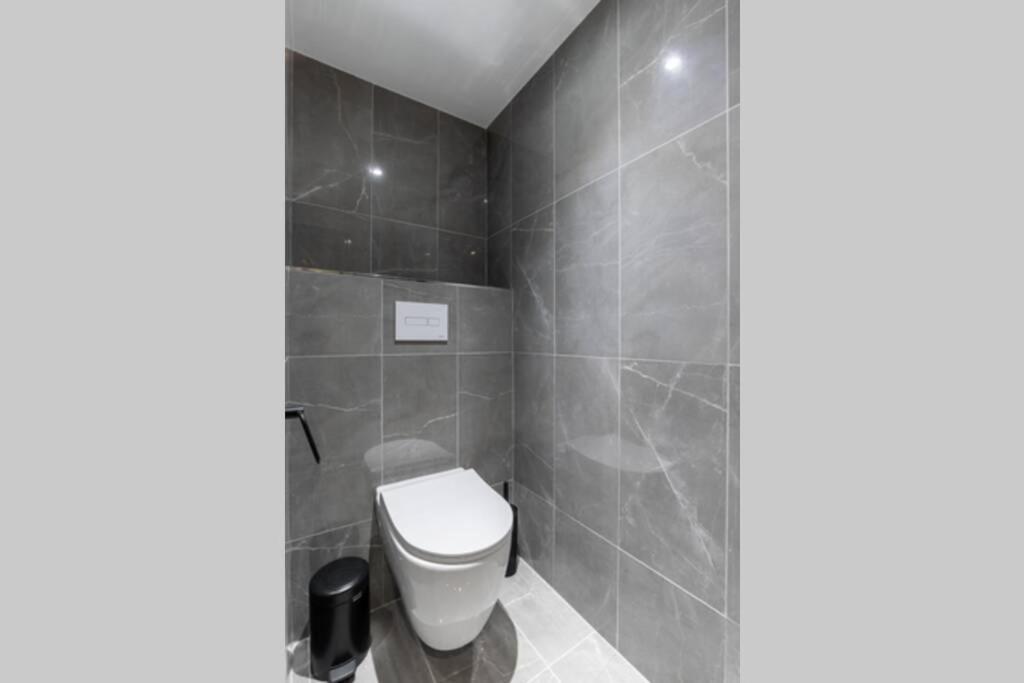 Apartment Hsh Invalides-palais Bourbon Luxueux 4p Paris