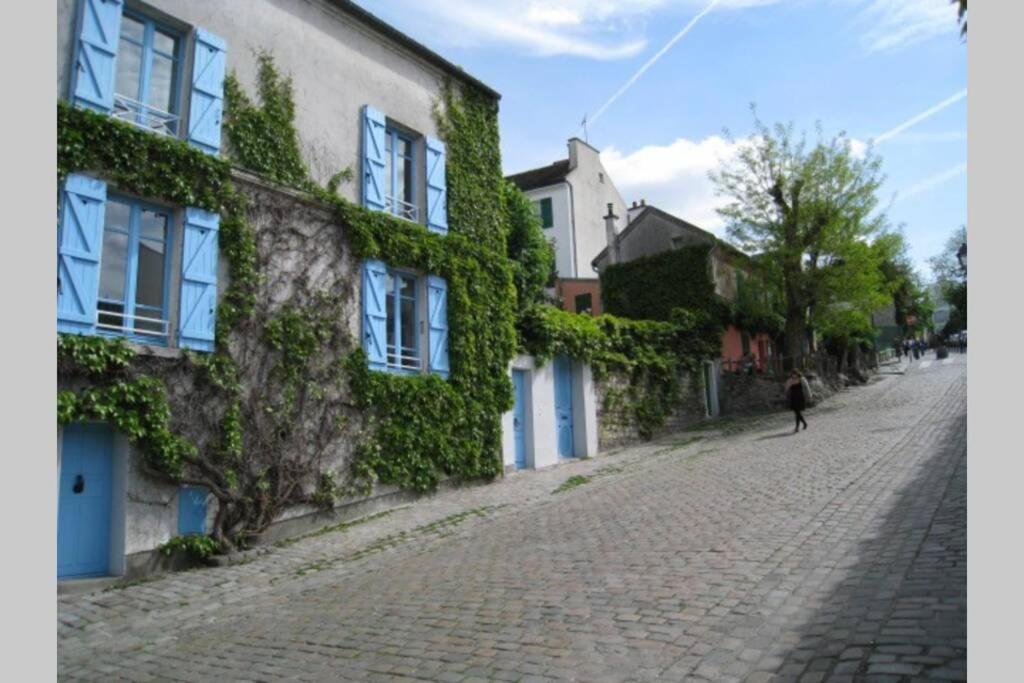 Charming In Montmartre * Paris