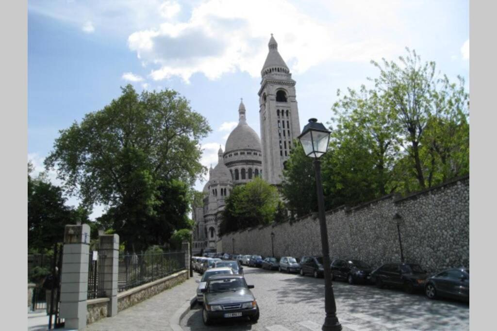 Appartement Charming In Montmartre *