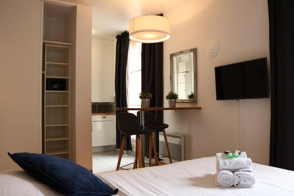 Appartement Buffon 405 - Magnifique - 2p - 5 *