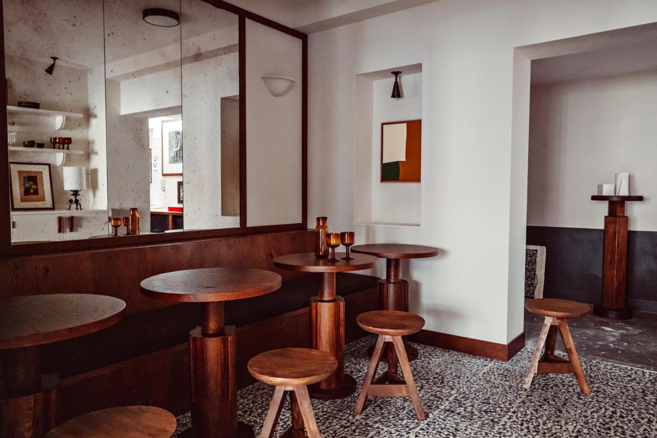 Des Academies Et Des Arts Hotel