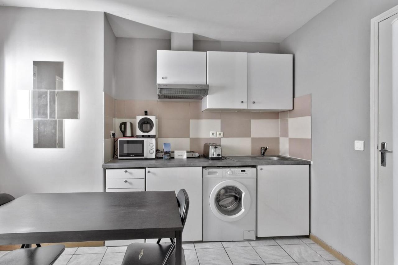 Apartment Modern Flat On Courtyard At The Heart Of Close To Bnf - Welkeys *
