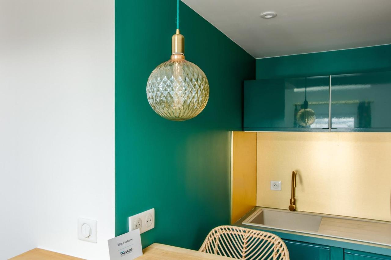 Emerald - Welkeys * Paris