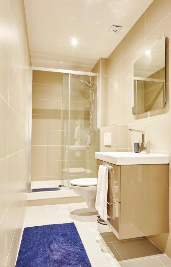 Nice 2 Bedroom Near Bastille Apartment