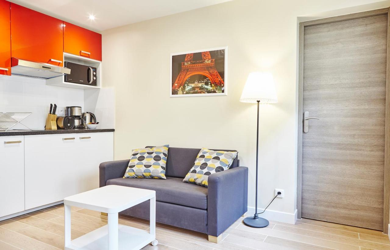 Nice 2 Bedroom Near Bastille Apartment *