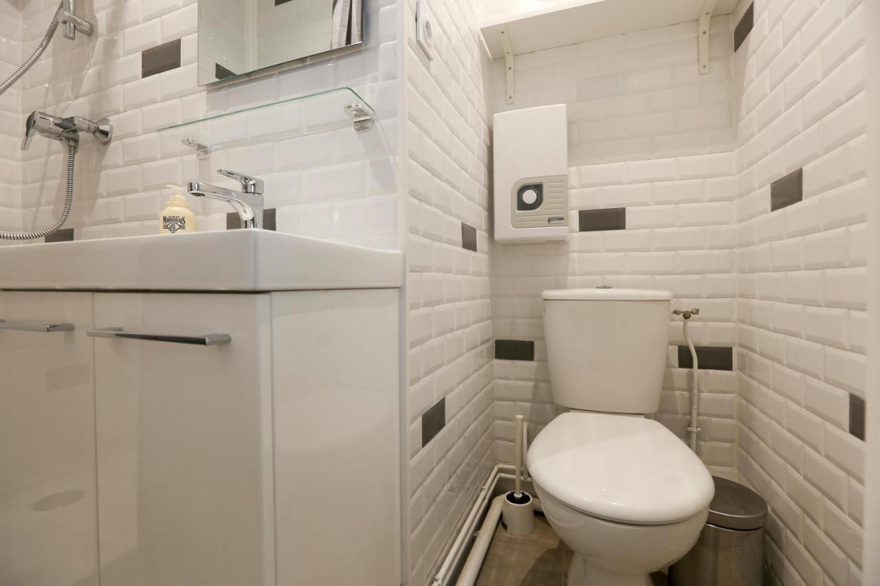 Renovated Studio For 2 * Paris