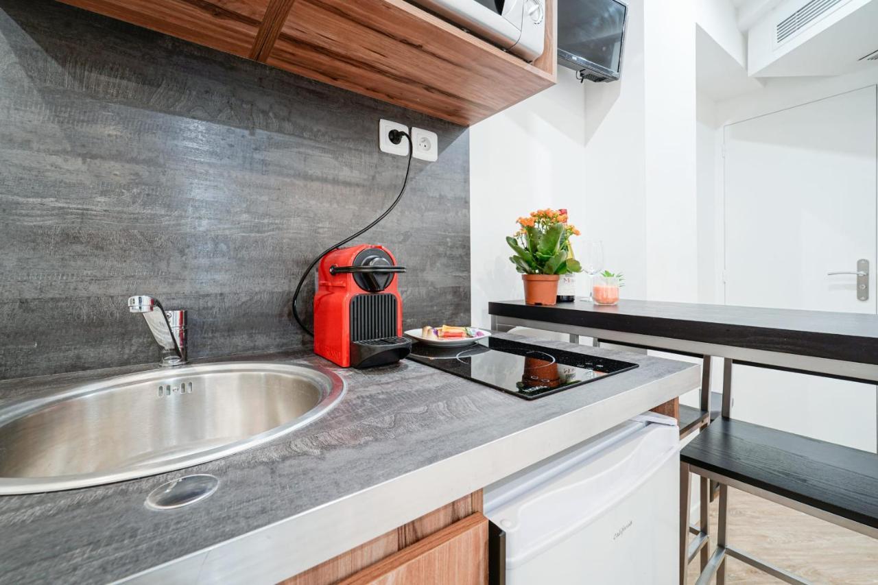 Apartment Well Located Flat For 2 People Near Montmartre And Opera *
