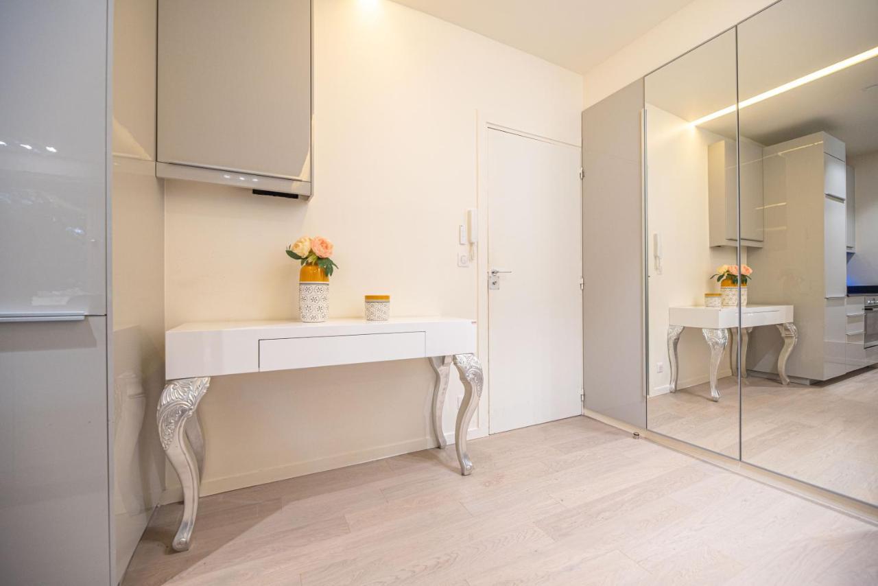 Apartment Mbm - La Tour *