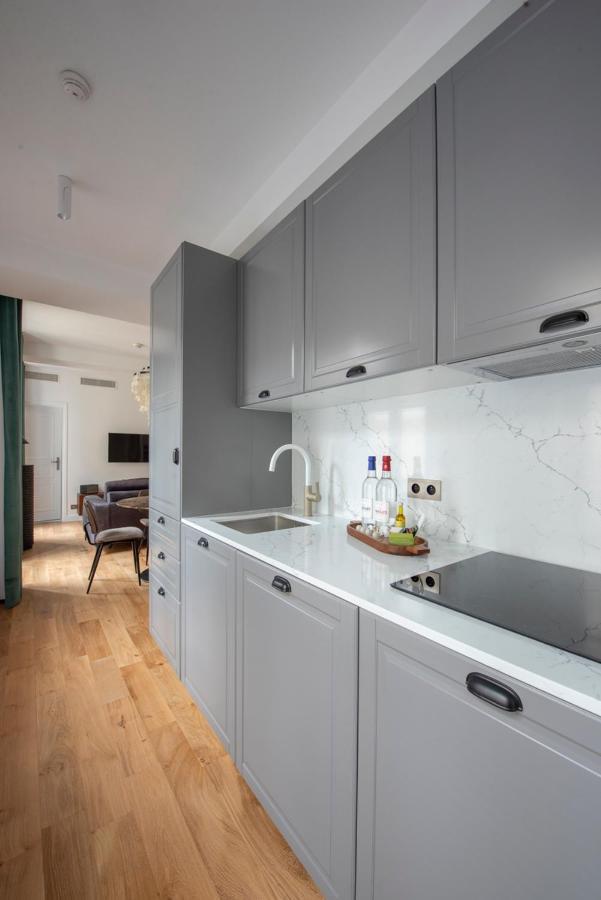 Appartement O'lord, 4 Etoiles, De Luxe Champs-elysees Paris