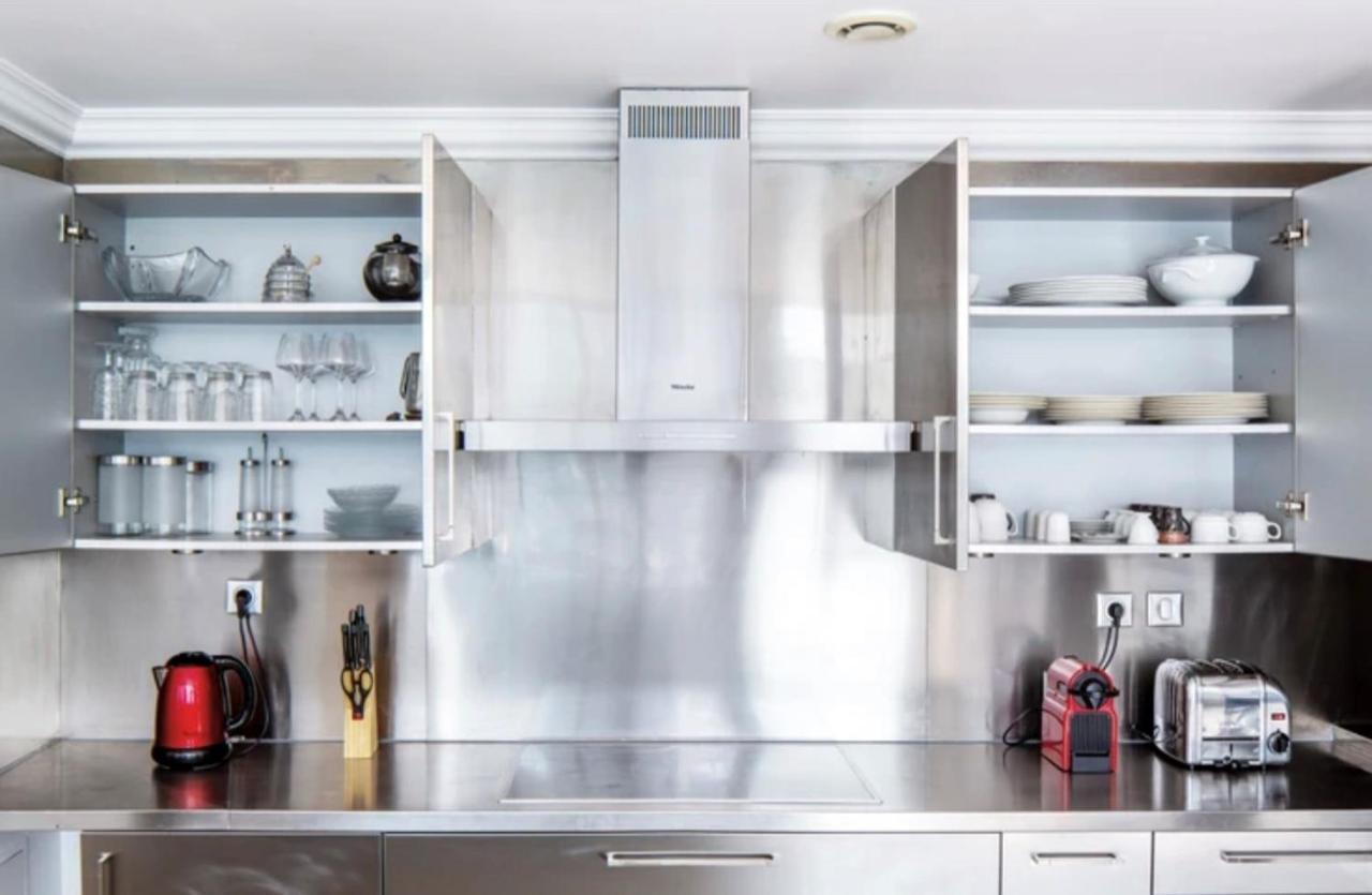 Apartment Bright 1bedroom Centrally Located With Most Beautiful Views From Seine At 10 Minutes Walking From Beaugrenelle Shopping Mall And Eiffel Tower *