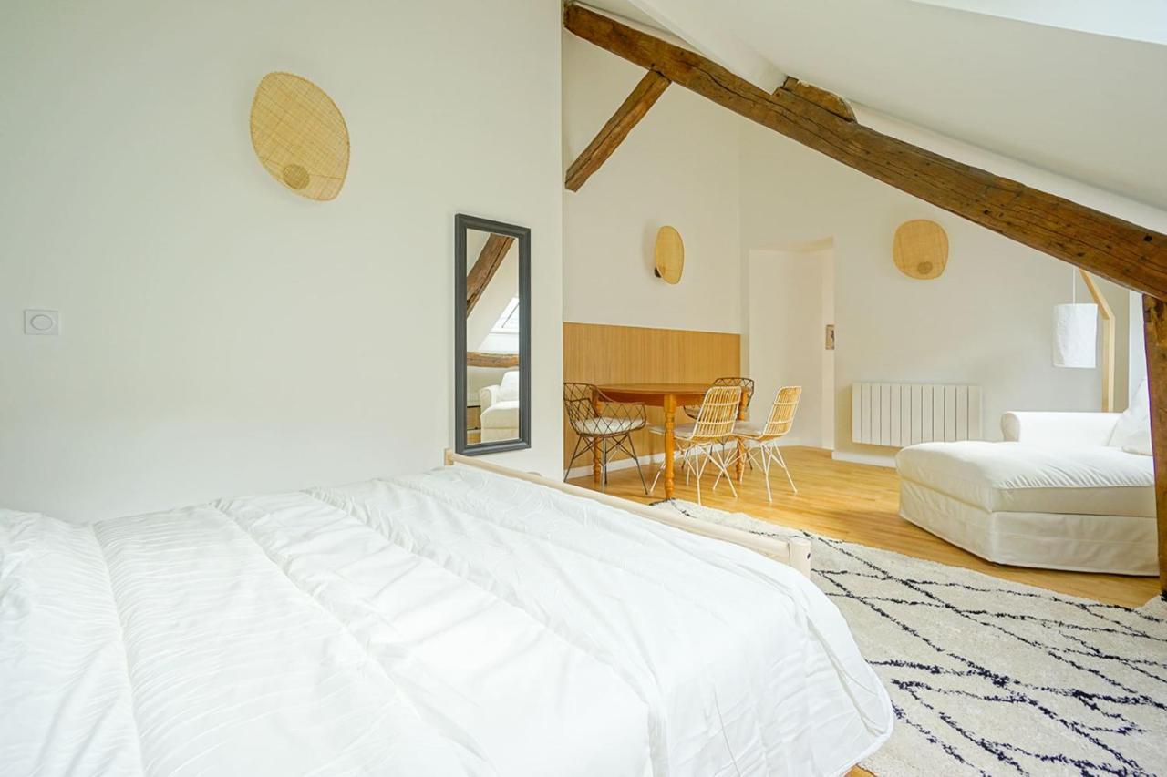 Beautiful Bright Near The Marais Appartement