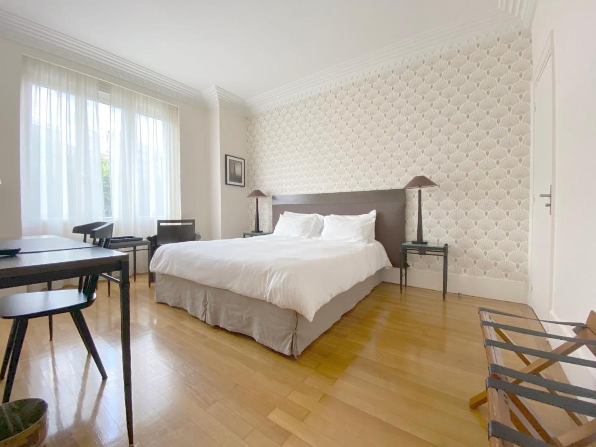 La - Bed & Breakfast 2*