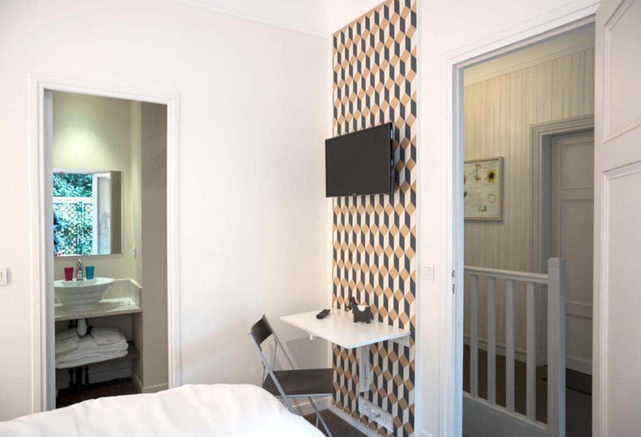 La - Bed & Breakfast 2*
